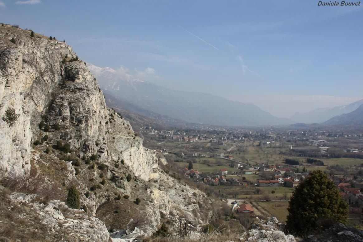 Bottom of the valley (Valle di Susa da Orrido di Foresto)